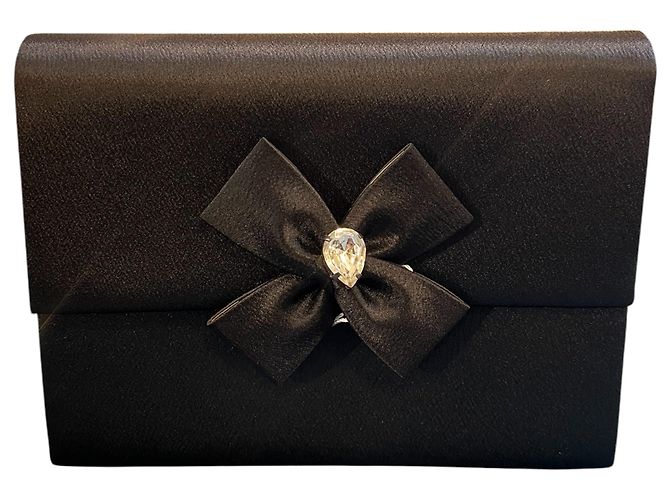 Autre Marque Clutch Saint Laurent com laço de cetim