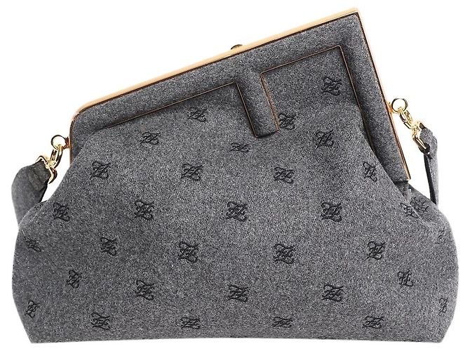 Fendi Borsa a tracolla First grigia