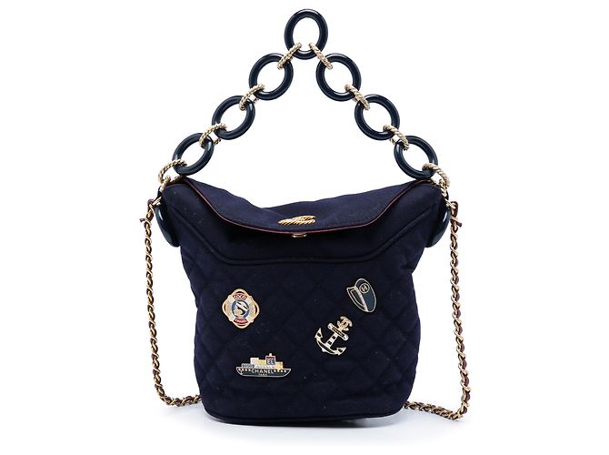 Bolsa Bucket Chanel Blue Paris Hamburg em lã acolchoada com pingentes Coco Sailor