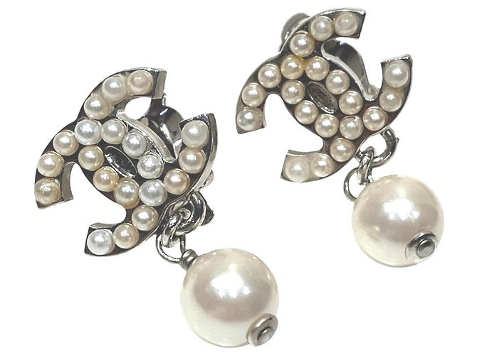 Chanel Perlen Coco Mark Clip Ohrringe
