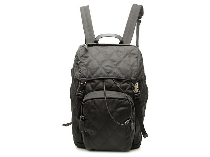 Zaino Prada con logo Triangle a placca