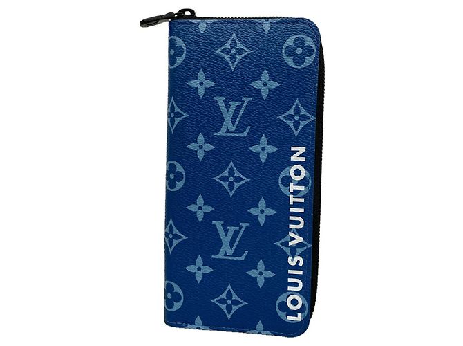 Louis Vuitton Monogram Zippy Wallet in Blue