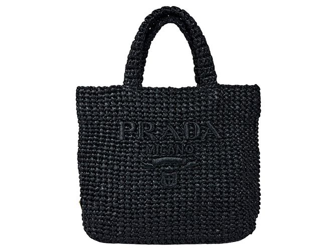Prada Small Crochet Tote Handbag aus schwarzer Raffia