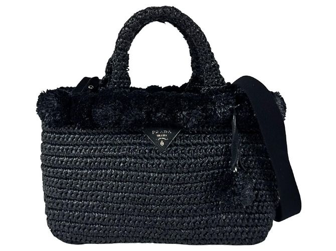 Bolsa Prada em ráfia preta