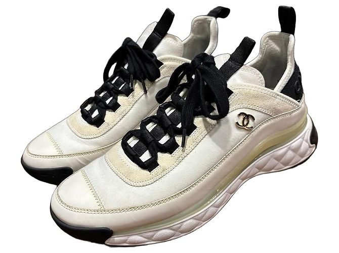 Zapatillas Chanel CC Logo de piel y ante