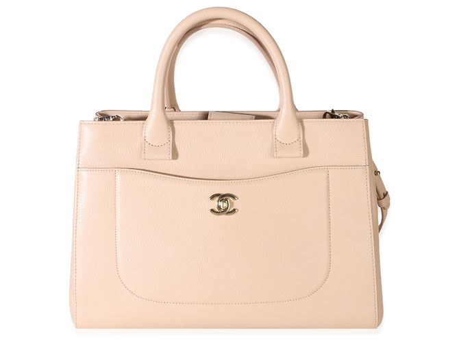 Saco Shopper Chanel Medium Neo Executive em Pele de Vitelo Grão Light Beige
