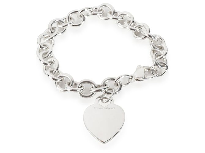 Pulsera Tiffany & Co. con medalla de corazón en plata de ley