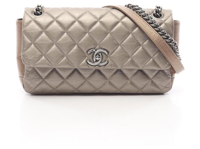 Borsa a spalla Chanel Matelassé