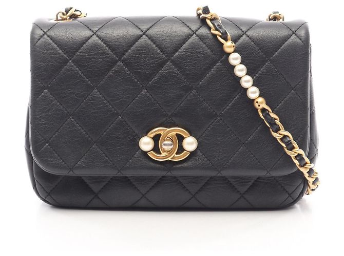 Borsa a tracolla Chanel Matelassé in pelle nera