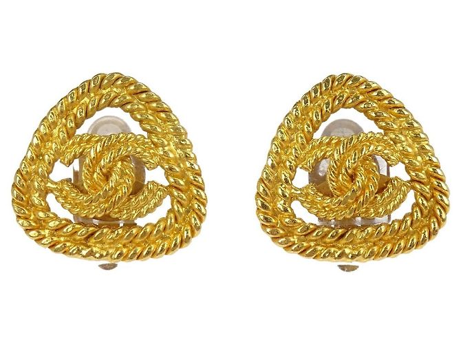 Chanel CC Clip-On Metal avec Émail