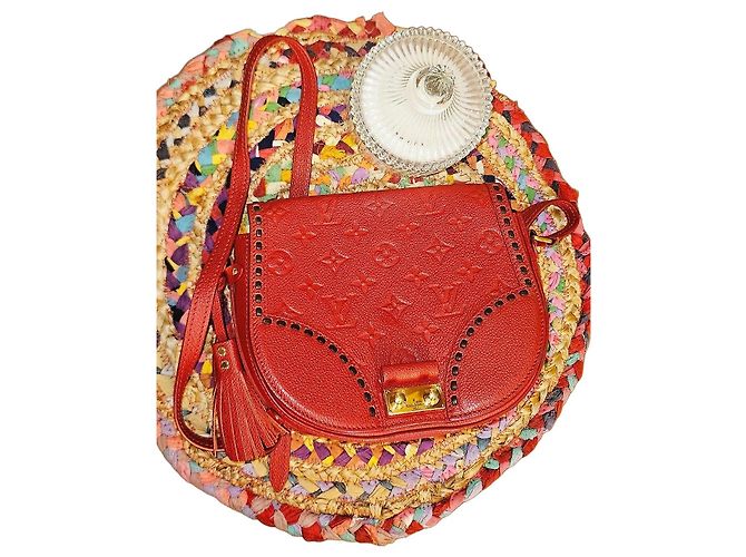 Bolsa de ombro Louis Vuitton Juno em couro vermelho