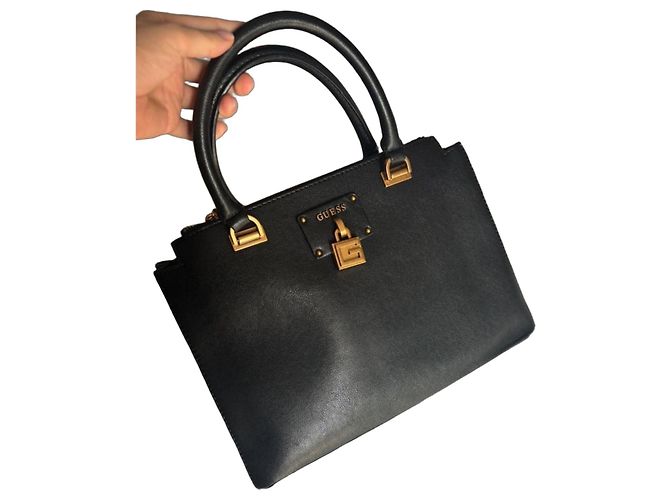 Guess schwarze Lederhandtasche