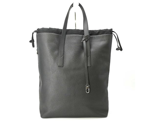 Louis Vuitton Cabas Light Tote Bag