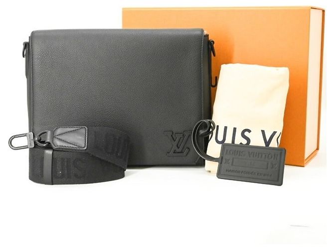 Sac Messenger Louis Vuitton Aerogram Takeoff