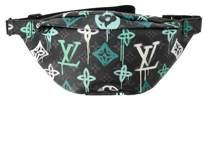 Louis Vuitton Discovery Bumbag PM