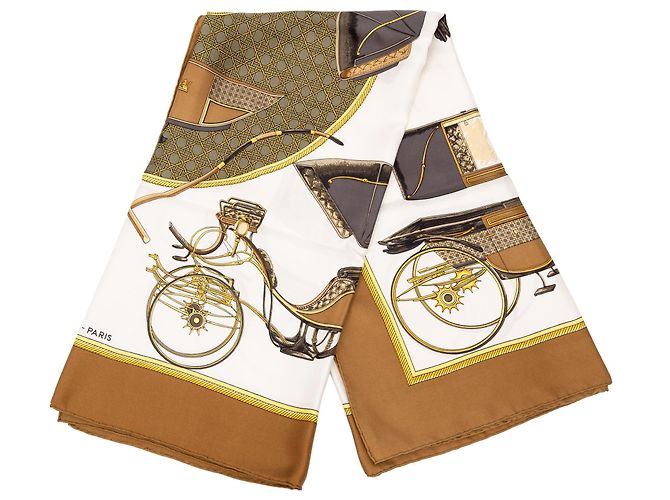 Lenço de seda Hermès Brown Les Voitures A Transformation 90
