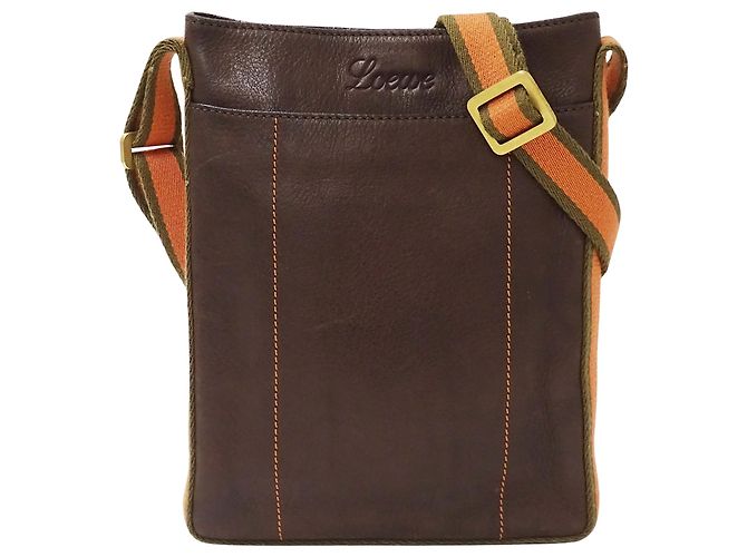 Bolsa de ombro Loewe em couro marrom