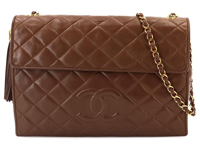 Borsa a tracolla con catena Chanel Matelassé