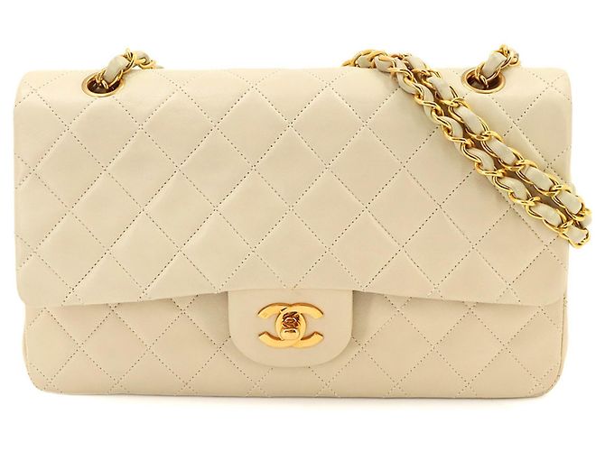 Bolsa de Ombro com Corrente Chanel Matelasse 25