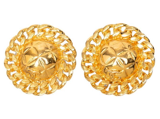Boucles d'oreilles clips Chanel Coco Mark Matelassé plaquées or