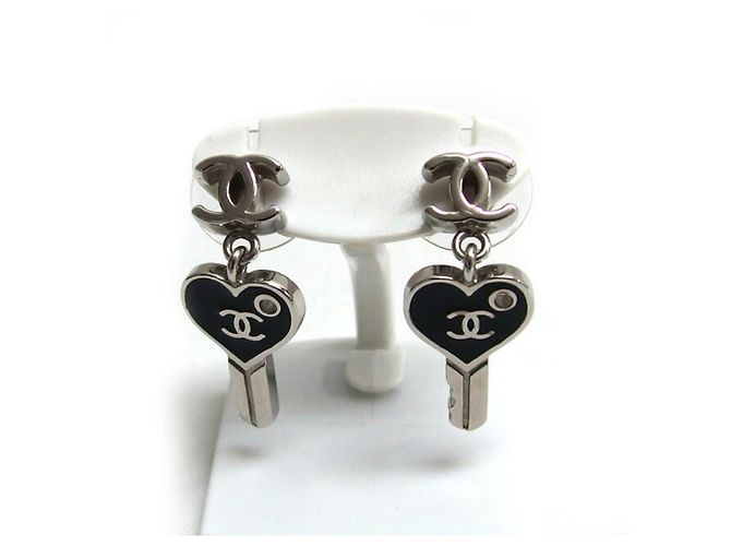 Orecchini a lobo Chanel Coco Mark Swing Heart Key