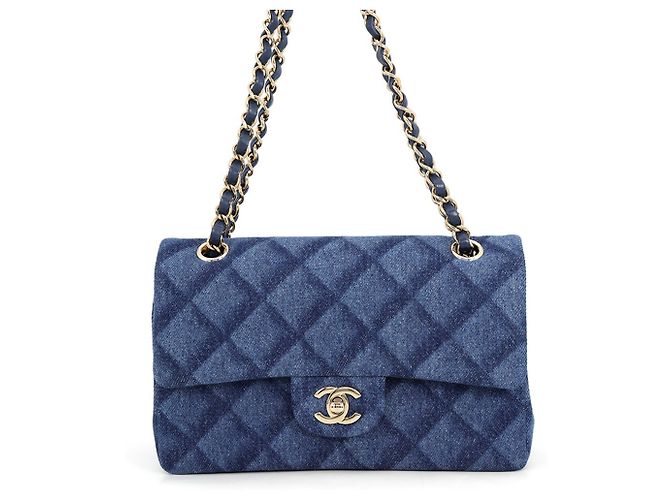 Bolsa de Ombro Chanel em Denim com Corrente