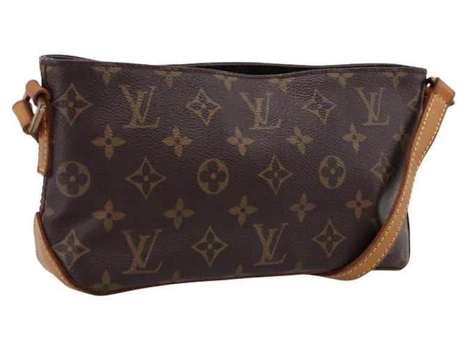 Louis Vuitton Trotteur Monogram Canvas