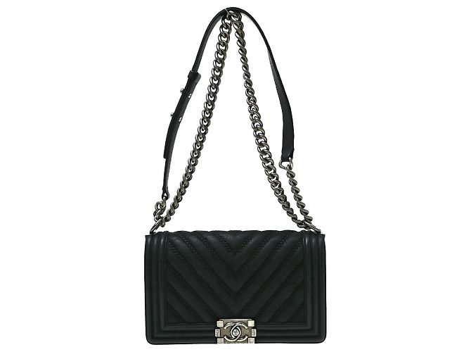 Chanel Boy Flap Chevron Lambskin New Medium