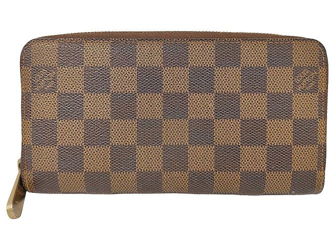 Louis Vuitton Zippy Damier Vertical
