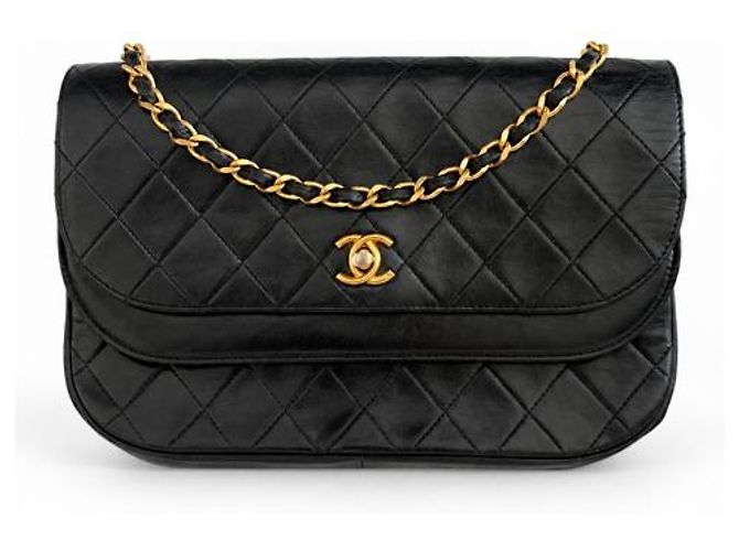 Chanel Double Flap Pelle Nera Matelassé