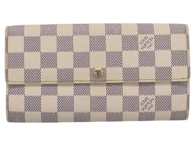 Louis Vuitton Sarah Damier Compact