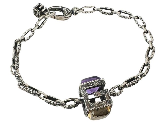 GUCCI Armband mit quadratischem G-Cube-Anhänger