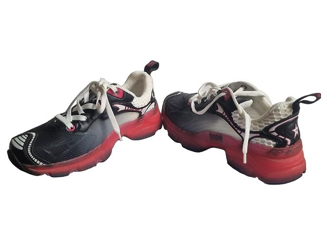 Dior Vibe Sneaker Black & Raspberry Technisches Gewebe 36