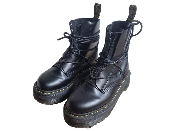 Dr. Martens Jarrick II Stivaletti Platform Pelle Nera