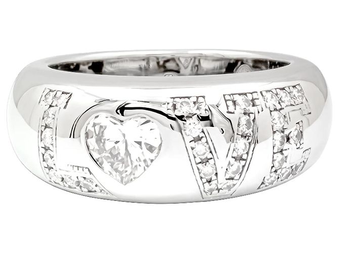 Anillo Chopard "LOVE" oro blanco y diamantes.
