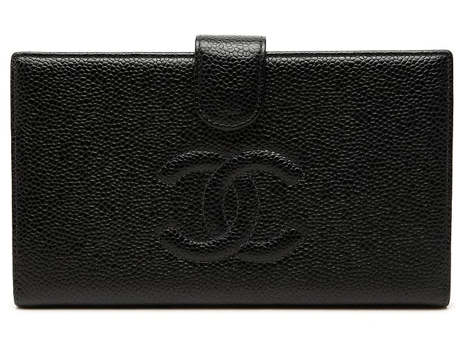 Cartera larga Chanel CC Caviar negra