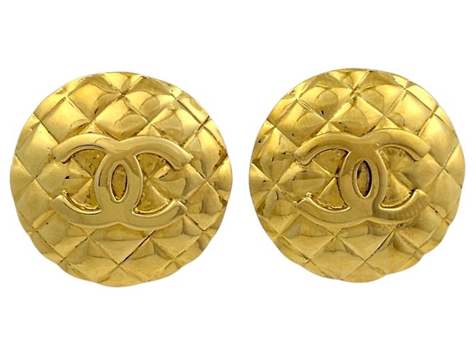 Orecchini a clip Chanel Matelassé Gold
