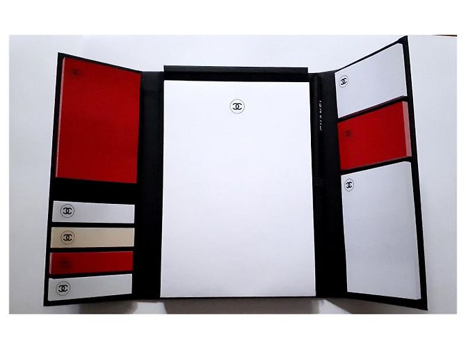 Chanel La Collection Black and White Notebook Set