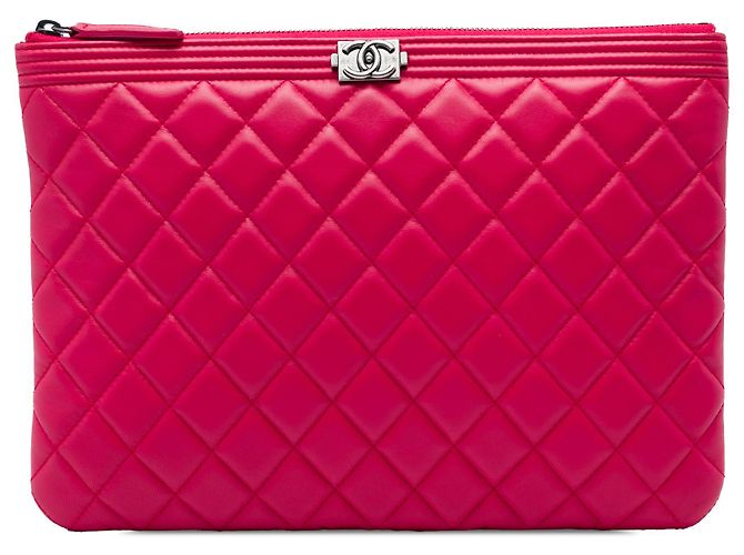 Le Boy Clutch Chanel Boy O Case em pele de cordeiro acolchoada vermelha Medium