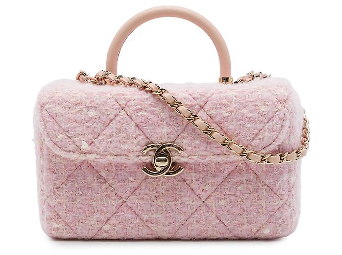 Chanel Vanity Case em Tweed acolchoado rosa CC com alça superior