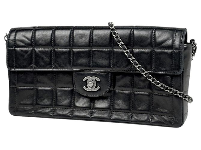 Borsa a tracolla Chanel in pelle nera