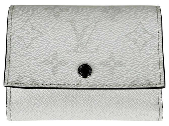 Louis Vuitton Victor Tri-fold Wallet