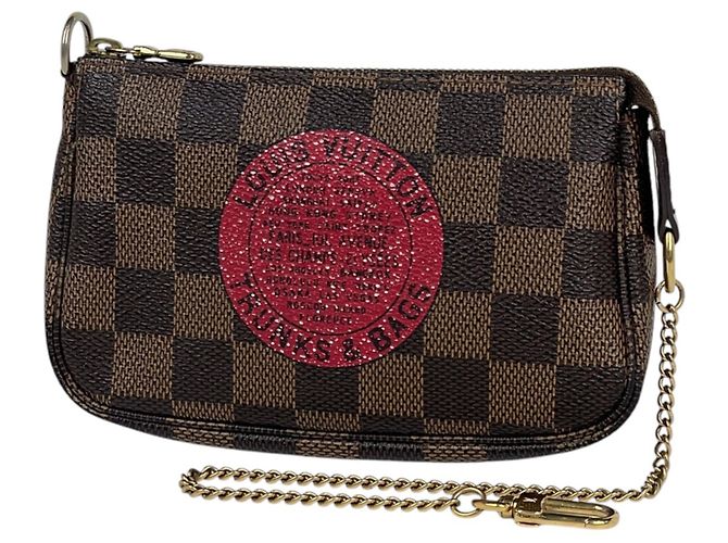 Louis Vuitton Mini Pochette Accessoires