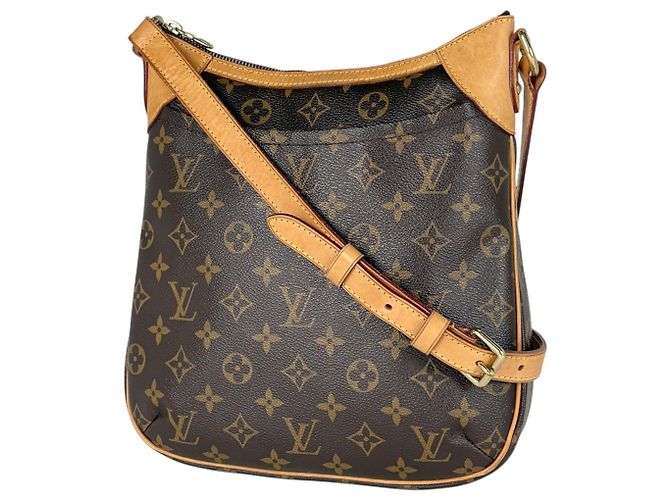 Bolso de hombro Louis Vuitton Odeon PM