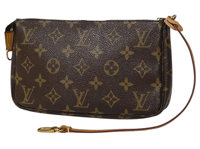 Louis Vuitton Monogram Pochette Accessoires