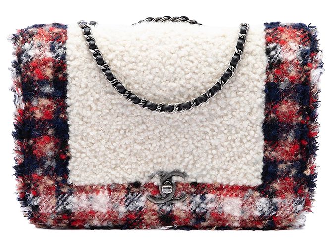 Borsa a tracolla Single Flap Chanel CC in tweed e shearling bianca