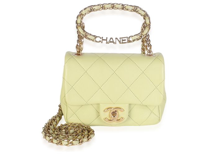 Bolsa Mini Square Flap Chanel em pele de cordeiro acolchoada verde claro com logo e alça de corrente