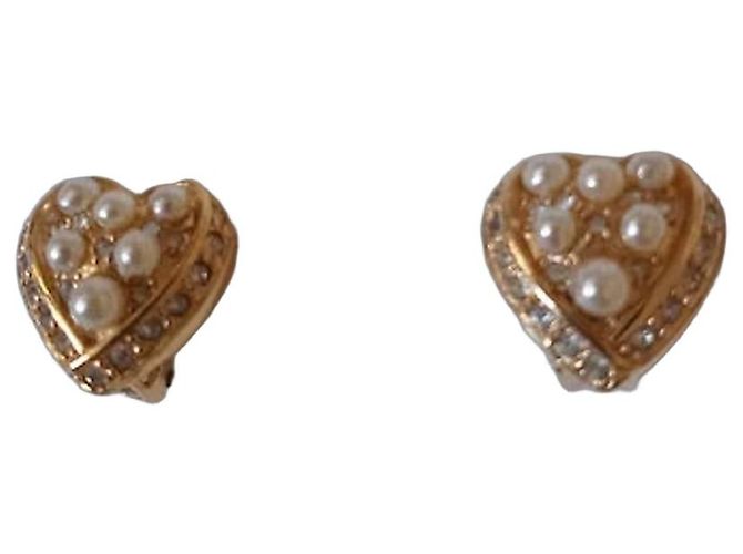 Dior Boucles d'oreilles cœur perles et strass dorées