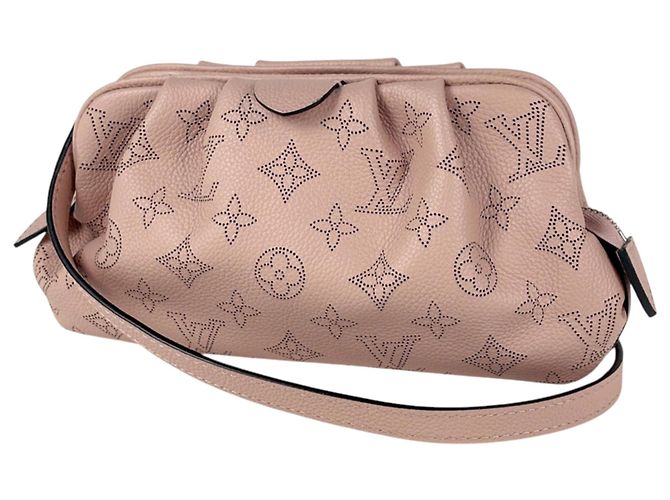 Bolsa de Ombro Louis Vuitton Scala Mini