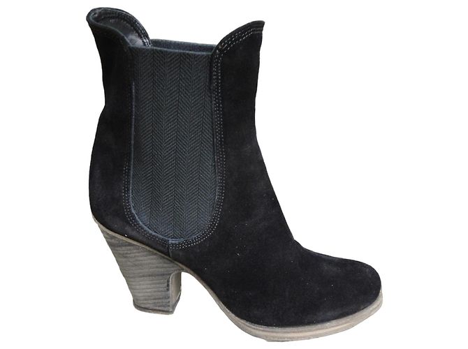 Autre Marque Fiorentini + Baker Sammy I Black Suede Ankle Boots